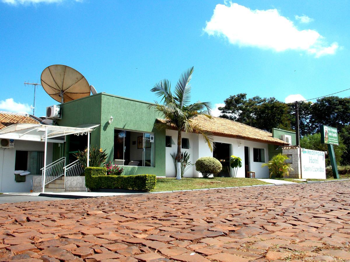 איז'ואי Hotel Santo Expedito מראה חיצוני תמונה